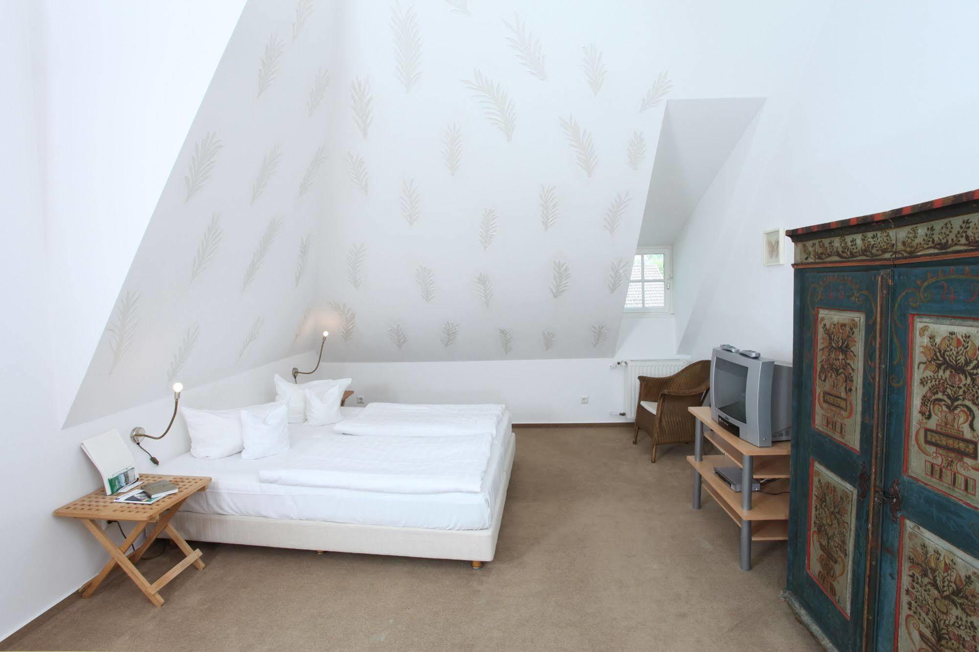 Hotel Artgenossen 린들라 외부 사진